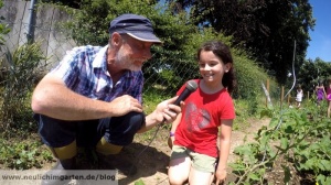 Kinder im Garten